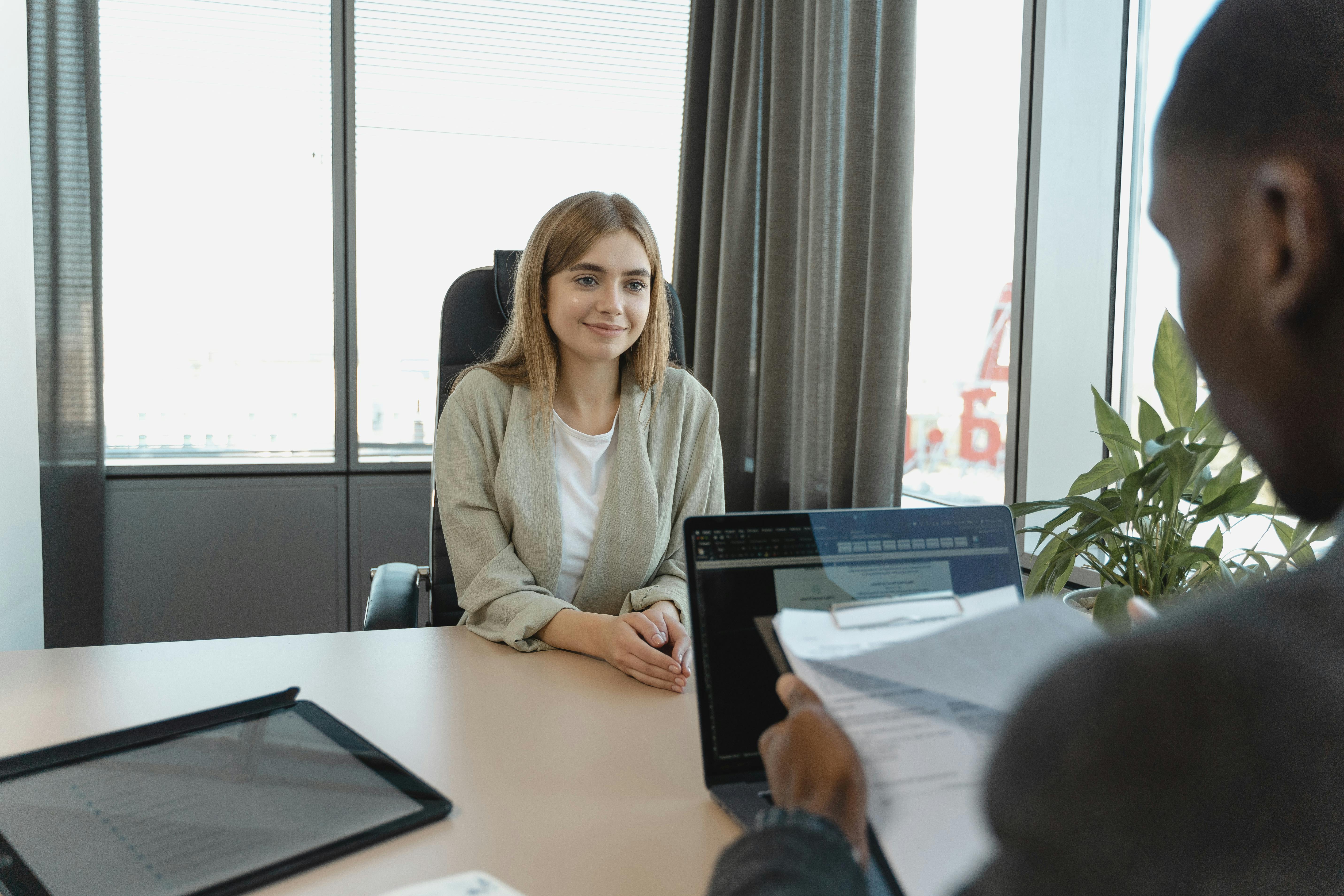 alt="Manage AEC RFP Risks"